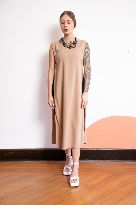 Blusa Alongada Pollyana | Cappuccino